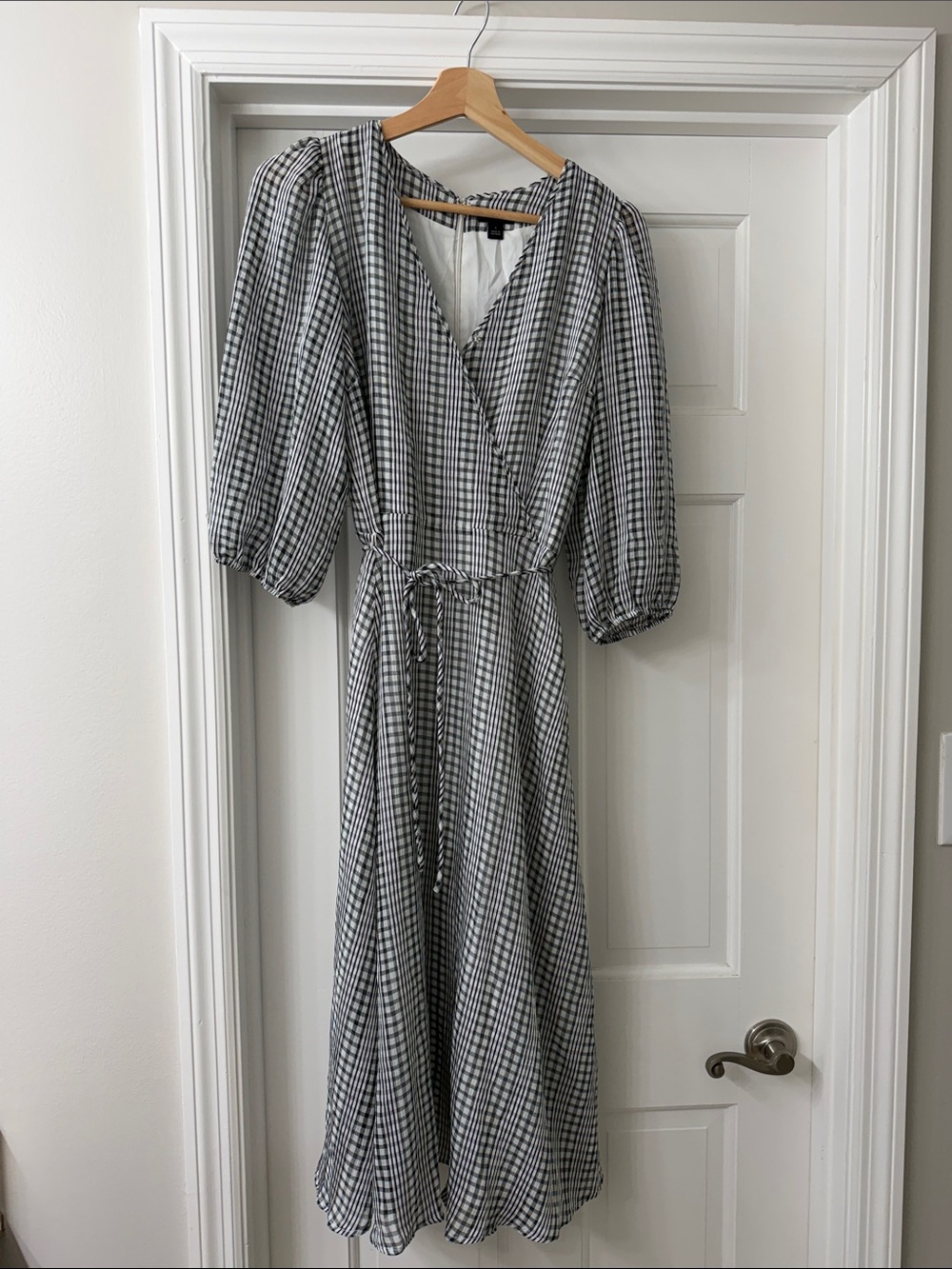 Ann Taylor Black and White Gingham Midi Dress